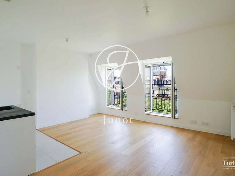 Appartement Paris 7e - 2 chambres - 53m²