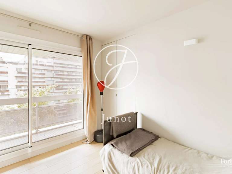 Appartement Paris 17e - 3 chambres - 91m²