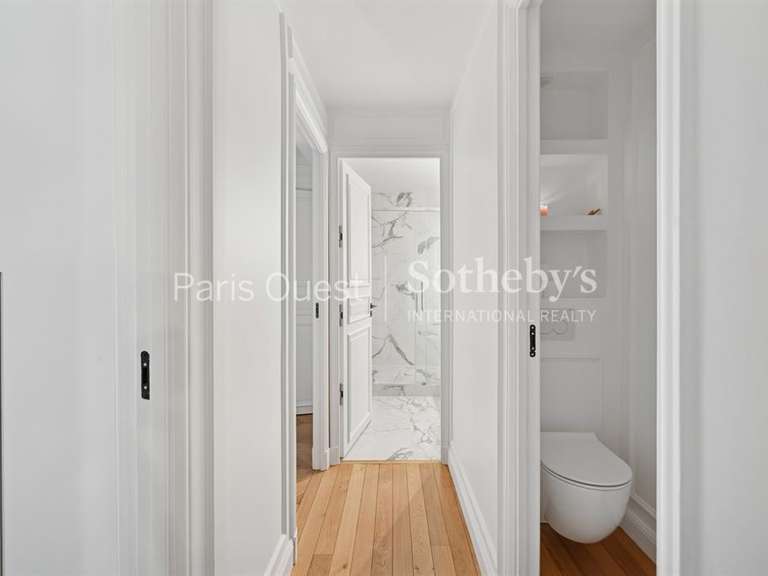 Appartement Paris 11e - 2 chambres - 65m²