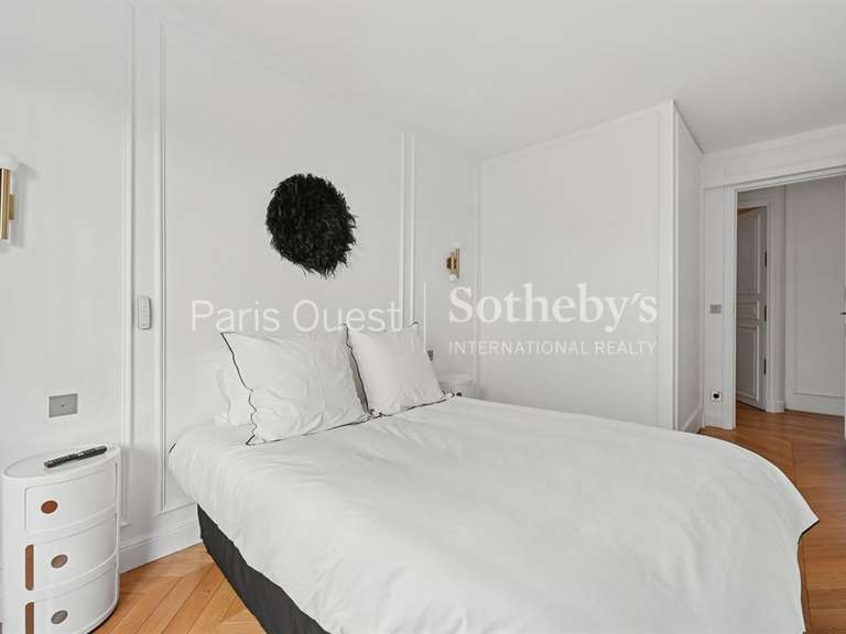 Appartement Paris 11e - 2 chambres - 65m²