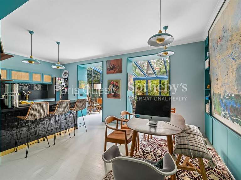 Appartement Paris 16e - 2 chambres - 81m²
