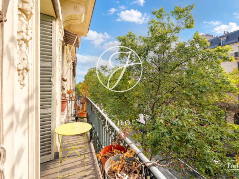 Appartement Paris 8e - 5 chambres - 222m²