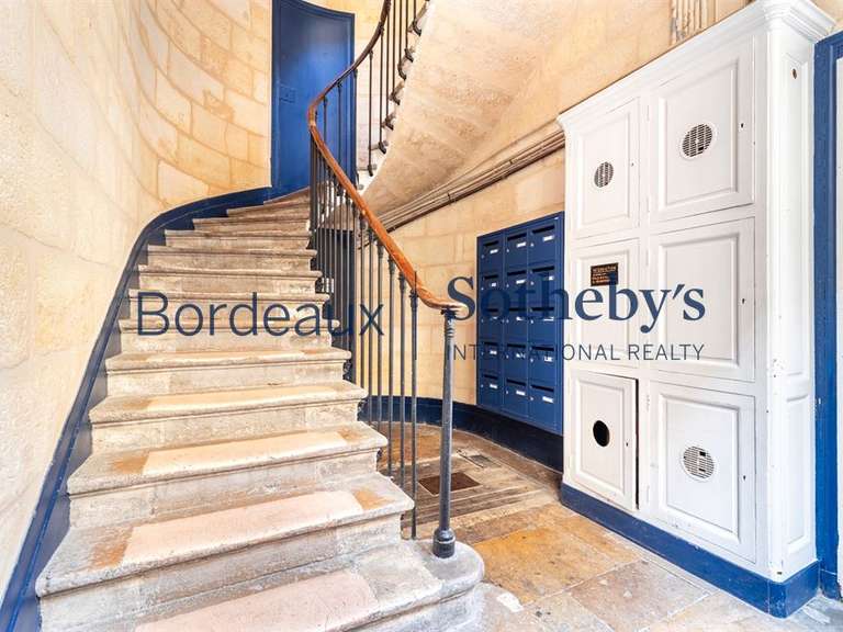 Appartement Bordeaux - 4 chambres - 132m²