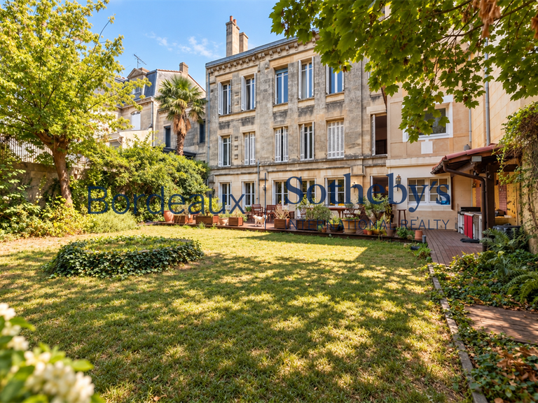 Appartement Bordeaux - 3 chambres - 255m²