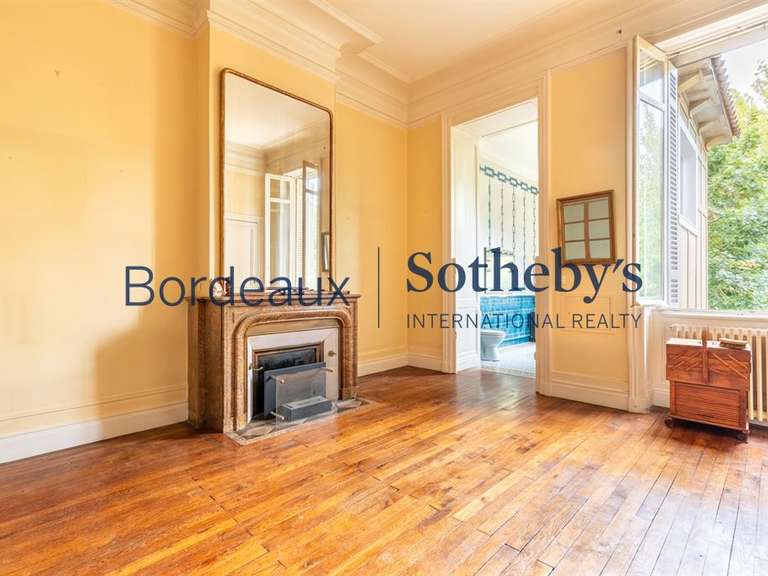 Appartement Bordeaux - 3 chambres - 255m²