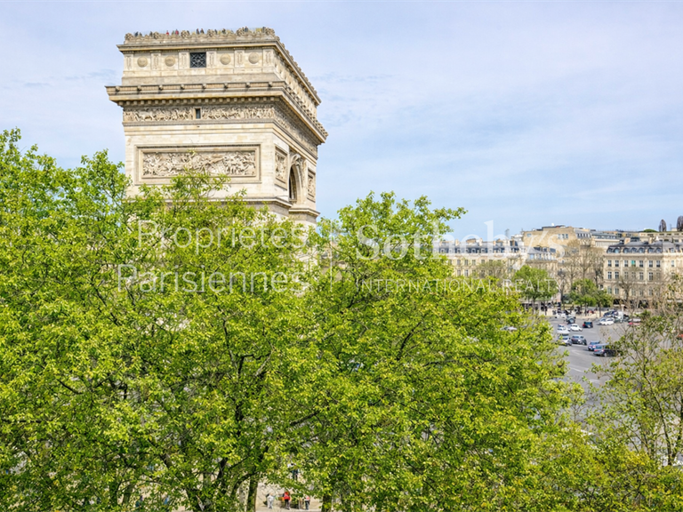 Appartement Paris 16e - 2 chambres - 150m²
