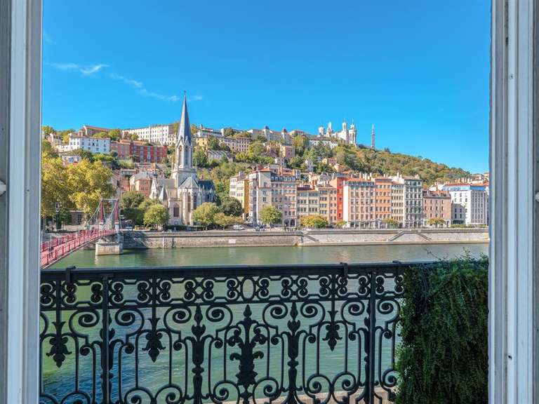 Apartment Lyon 2e - 3 bedrooms - 203m²