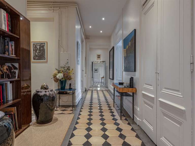 Apartment Lyon 2e - 3 bedrooms - 203m²
