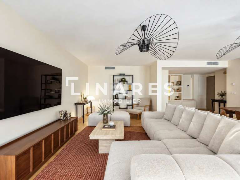 Appartement Marseille 8e - 3 chambres - 117m²