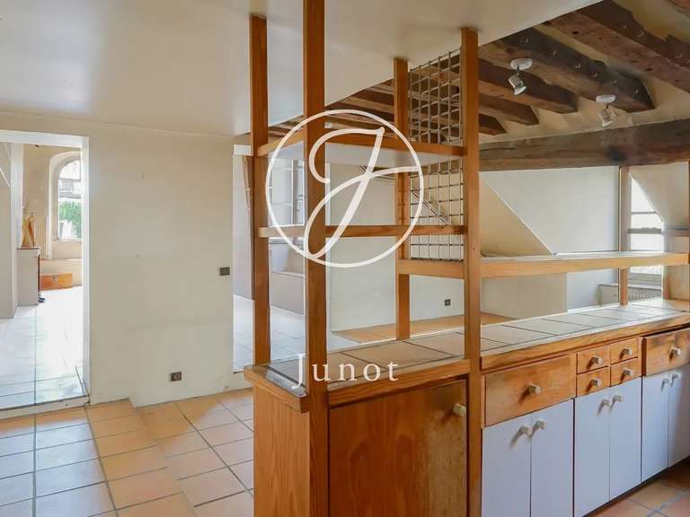 Appartement Paris 3e - 1 chambre - 75m²