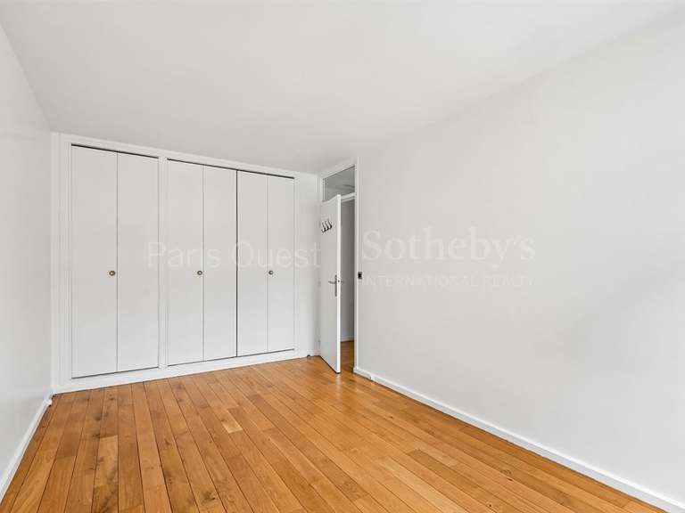 Appartement Paris 16e - 2 chambres - 89m²