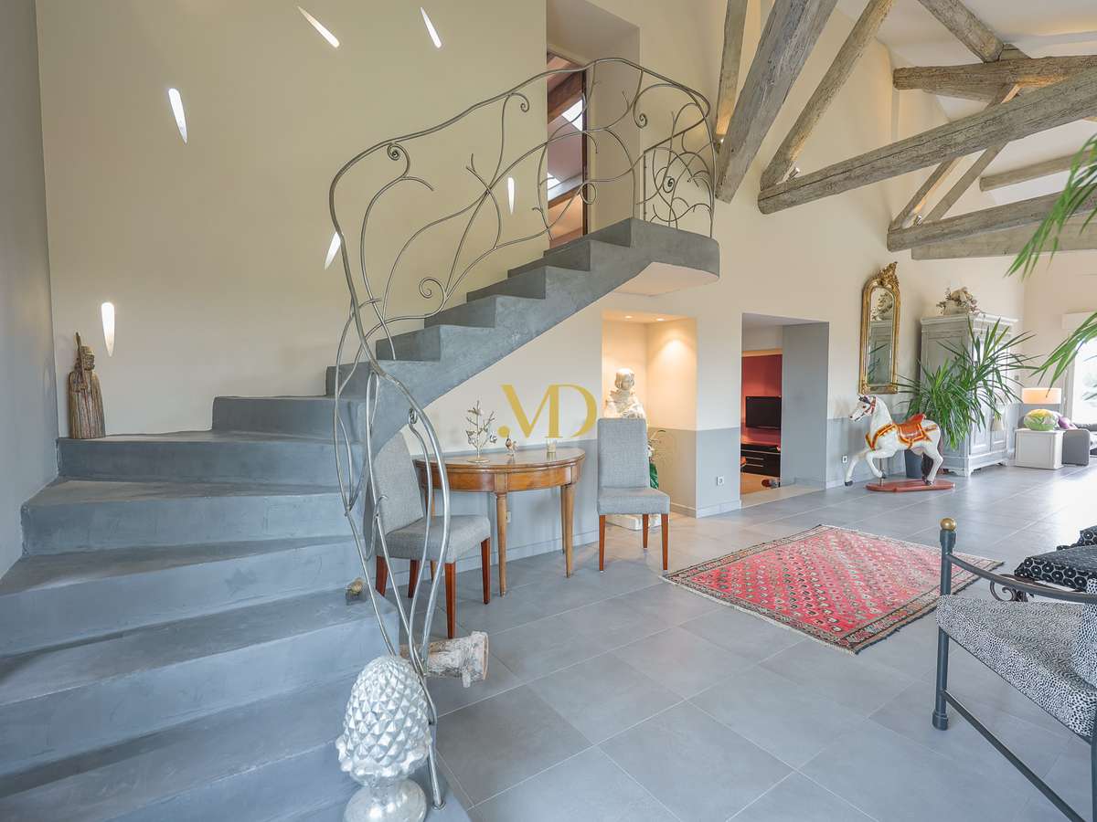 Appartement L'Isle-sur-la-Sorgue