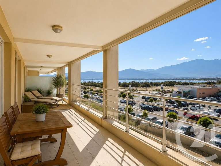 Appartement Calvi - 2 chambres - 73m²