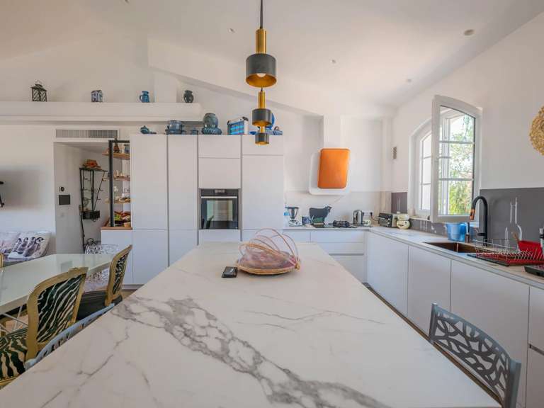 Apartment Grimaud - 2 bedrooms - 81m²