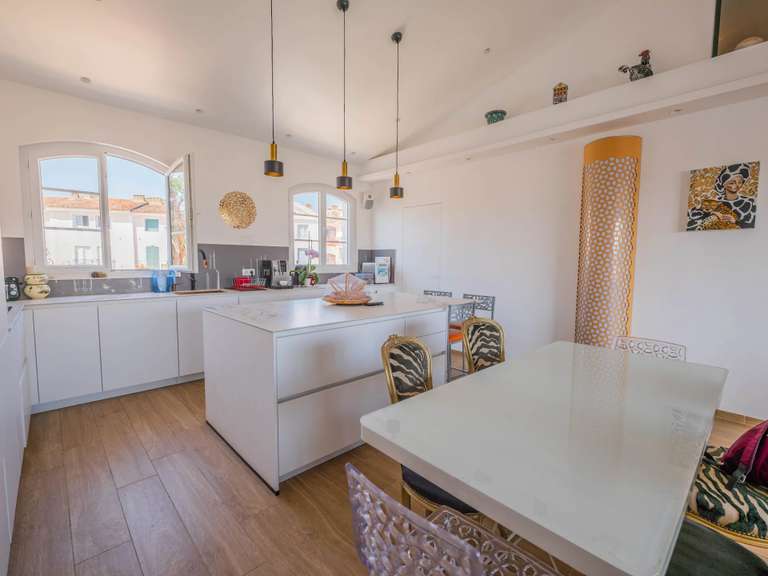 Appartement Grimaud - 2 chambres - 81m²