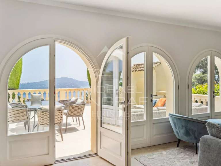 Apartment Villefranche-sur-Mer - 3 bedrooms - 190m²