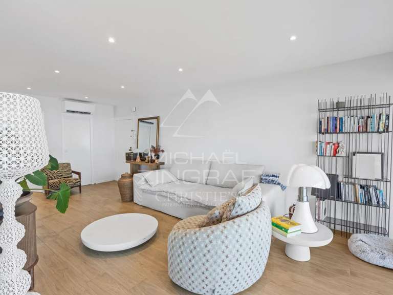 Appartement Cagnes-sur-Mer - 2 chambres - 77m²