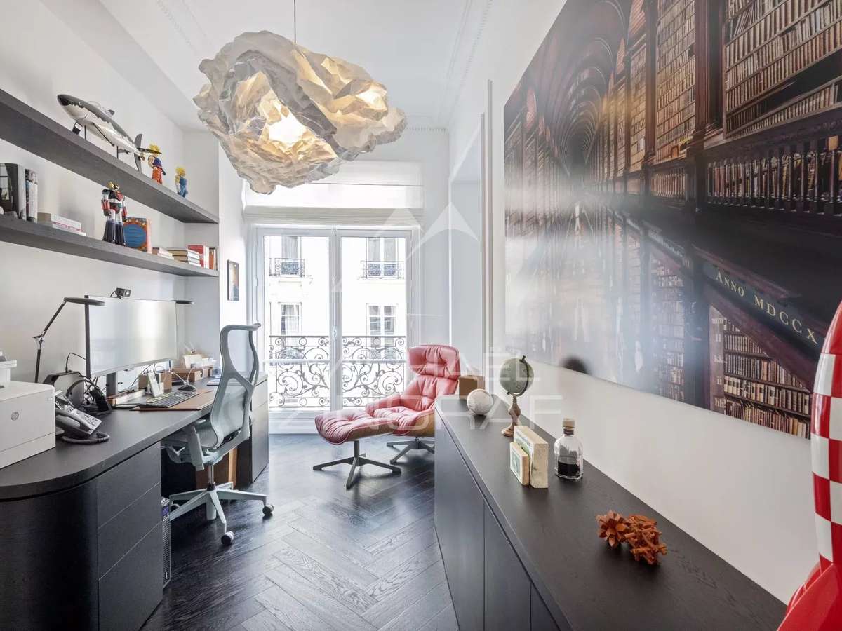 Apartment Paris 16e