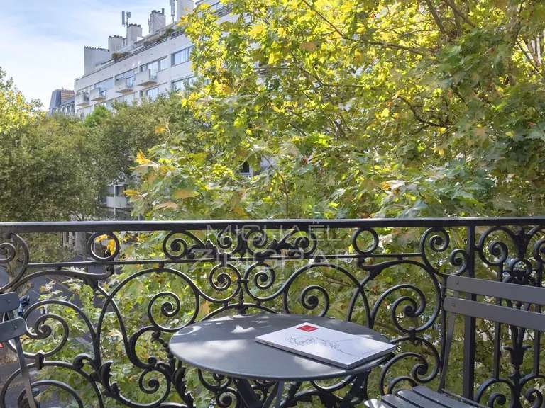 Apartment Paris 16e - 6 bedrooms - 347m²