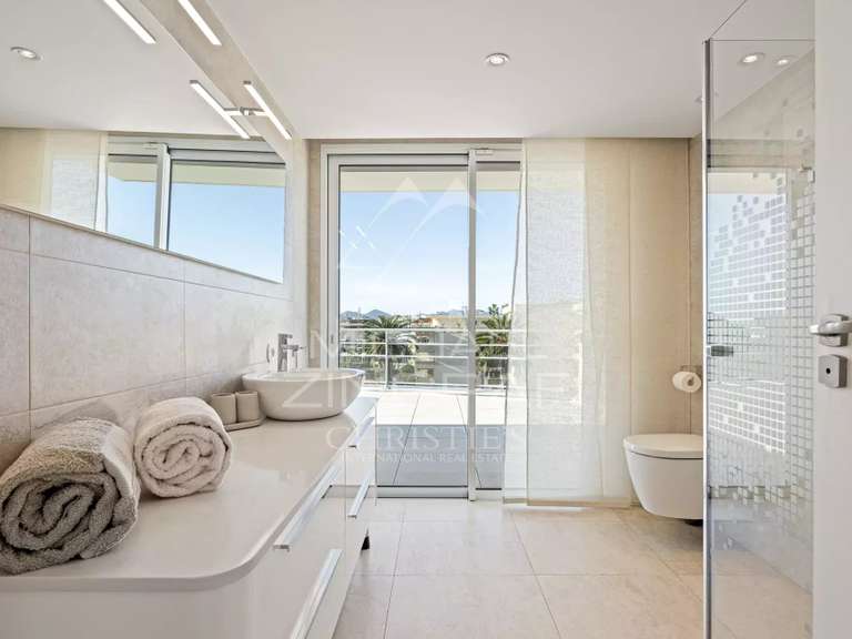 Appartement avec Vue sur mer Cannes - 3 chambres - 145m²