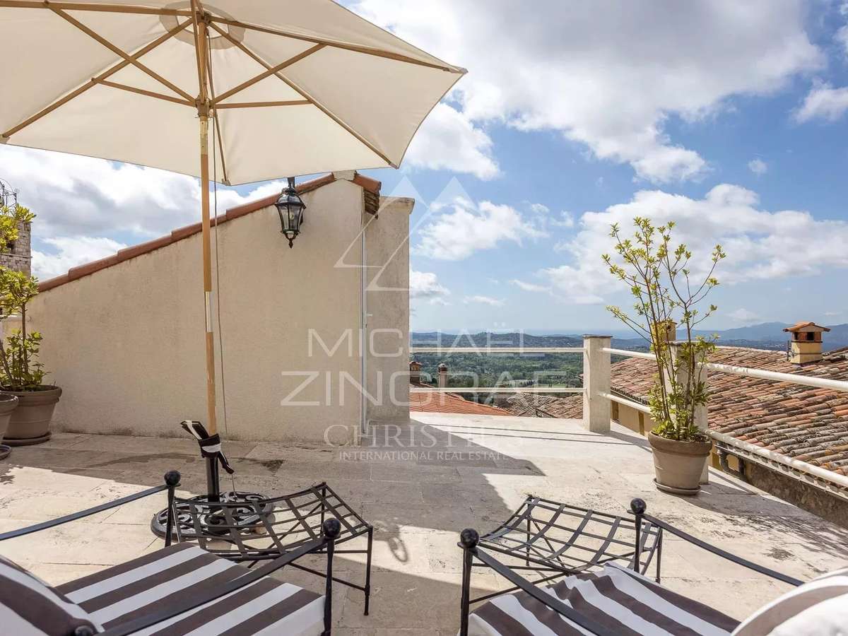 Appartement Châteauneuf-Grasse