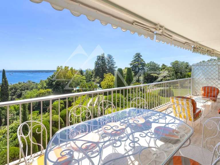 Appartement Cannes - 2 chambres - 102m²