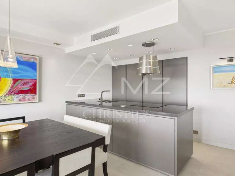 Apartment with Sea view Cannes - 2 bedrooms - 103m²