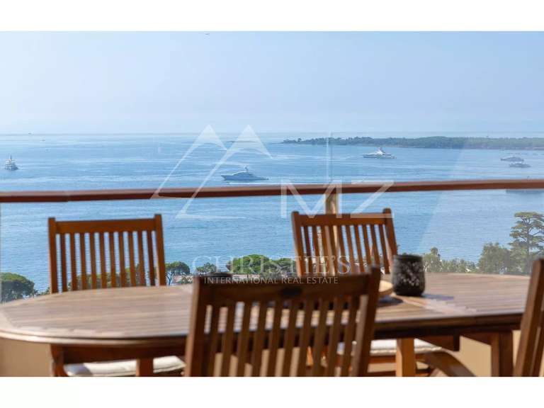 Appartement avec Vue sur mer Cannes - 3 chambres - 121m²