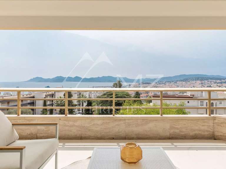 Appartement avec Vue sur mer Cannes - 3 chambres - 100m²