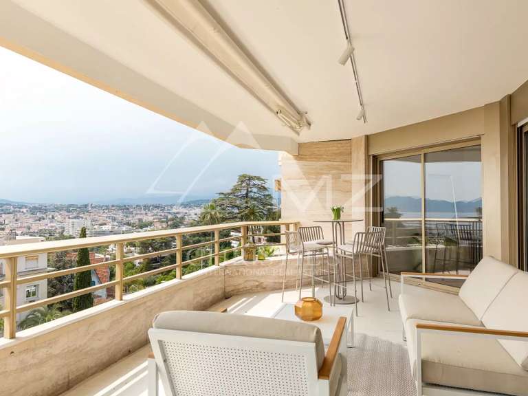 Appartement avec Vue sur mer Cannes - 3 chambres - 100m²