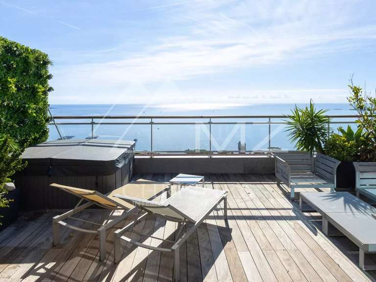 Apartment with Sea view Cannes - 124m²