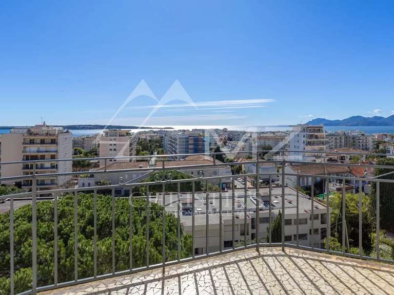 Apartment with Sea view Cannes - 2 bedrooms - 102m²