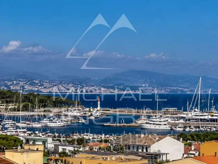 Apartment Antibes - 4 bedrooms - 206m²