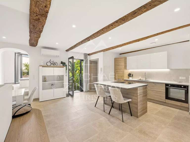 Apartment Antibes - 3 bedrooms - 107m²