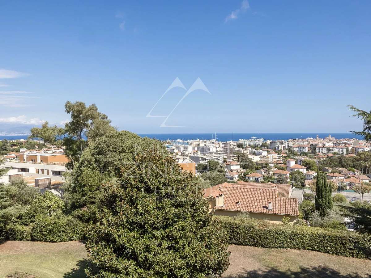 Apartment Antibes