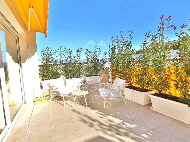 Apartment Antibes - 3 bedrooms - 97m²