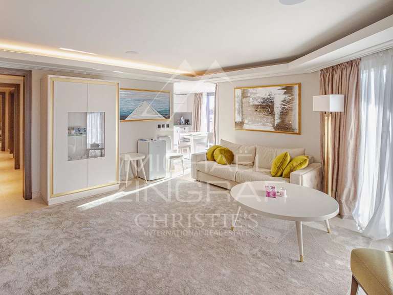 Apartment Cap-d-antibes - 3 bedrooms - 119m²