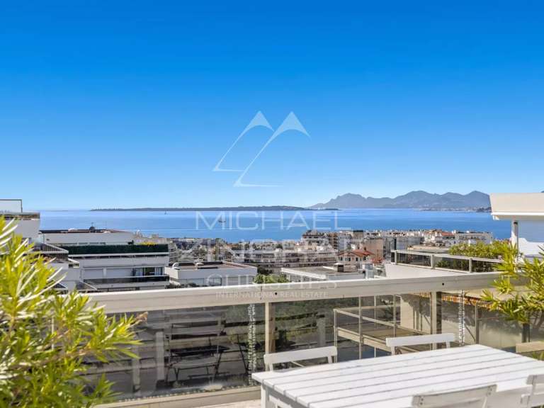 Appartement Juan-les-pins - 3 chambres - 125m²