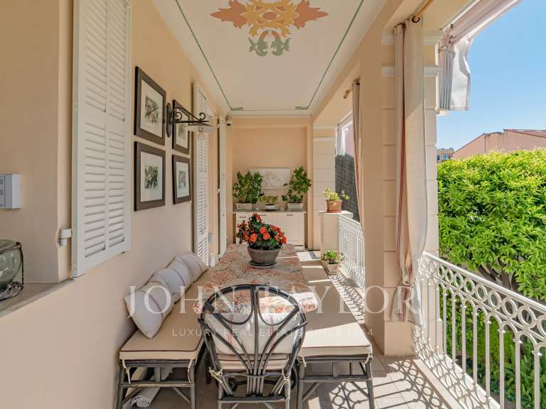 Apartment Beaulieu-sur-Mer - 4 bedrooms - 169m²