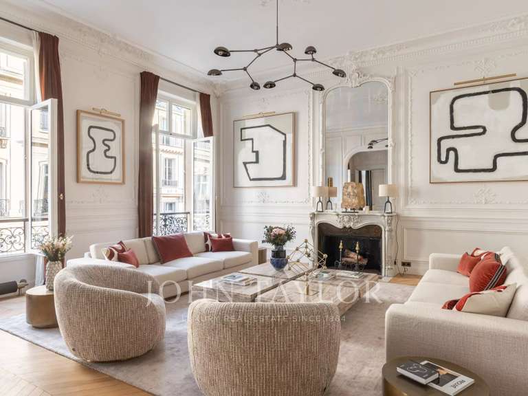 Appartement Paris 8e - 3 chambres - 199m²