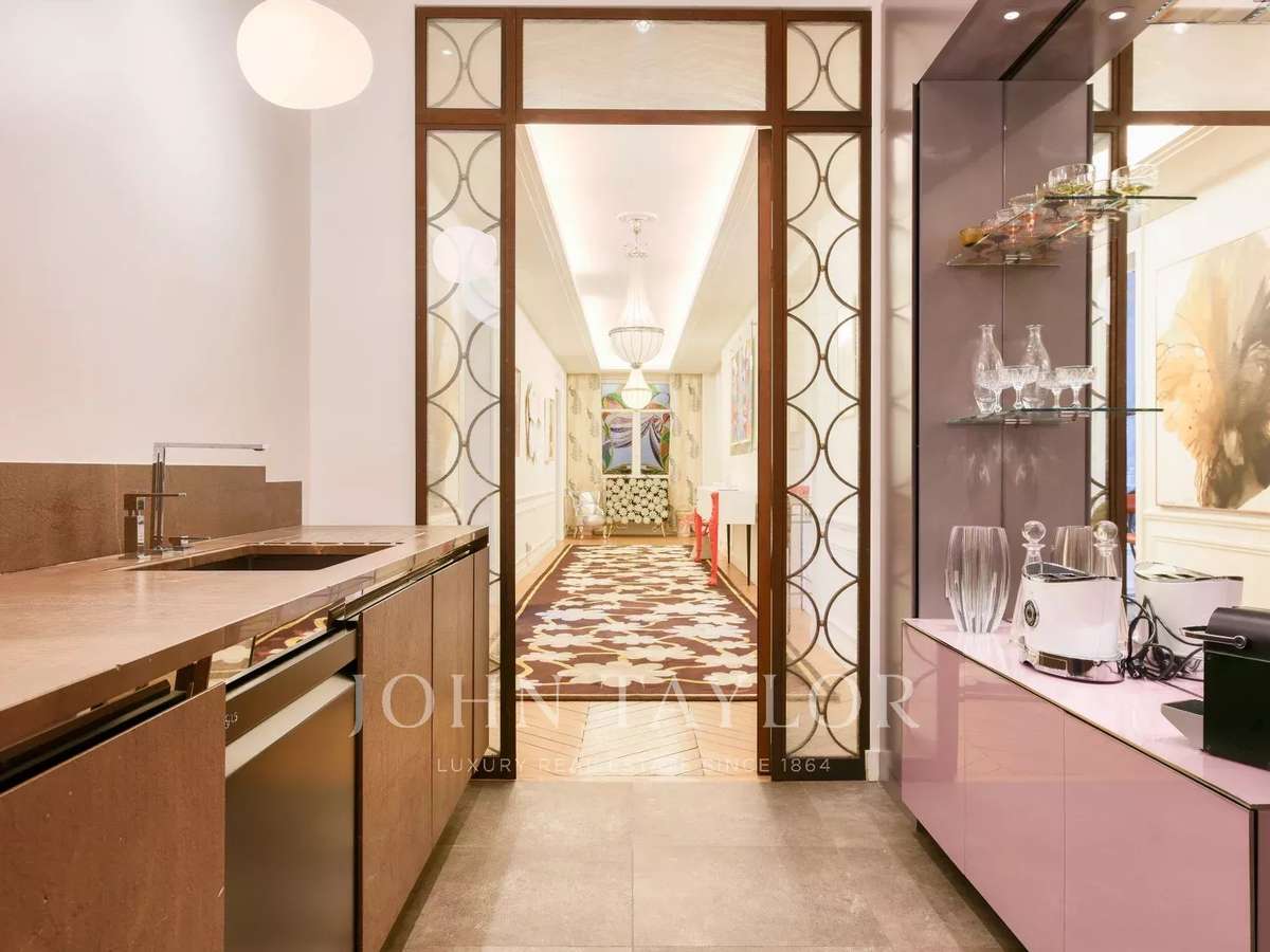Apartment Paris 16e