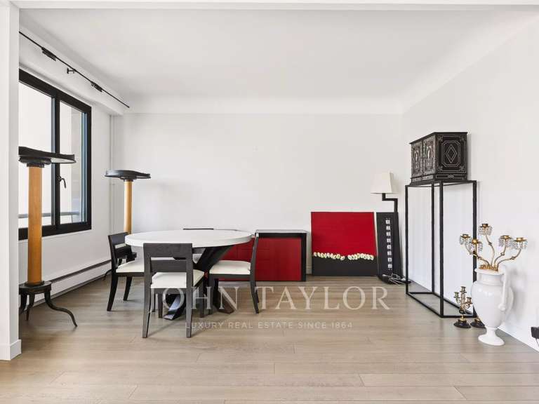 Appartement Paris 16e - 2 chambres - 93m²