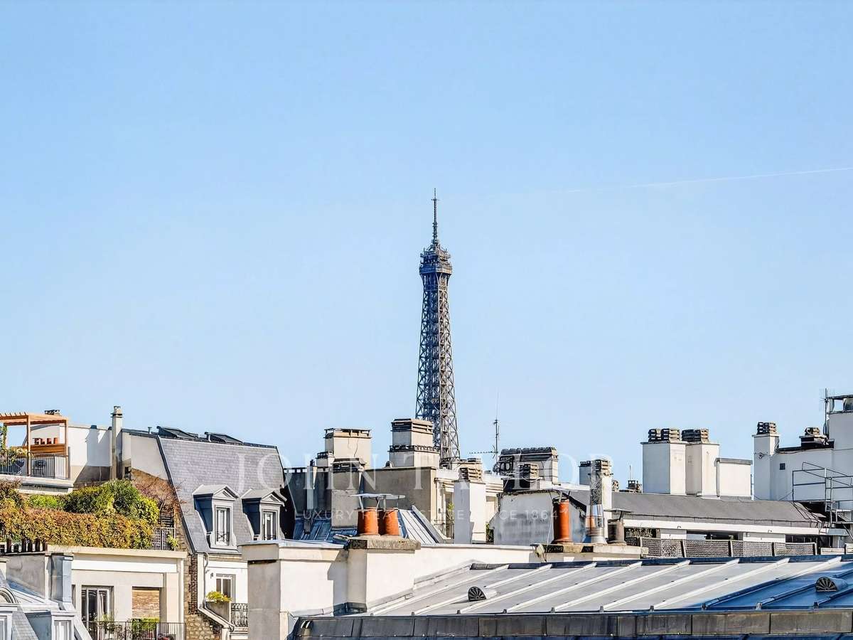 Apartment Paris 16e