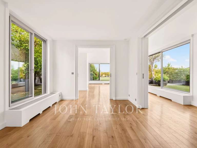 Appartement Paris 16e - 3 chambres - 170m²