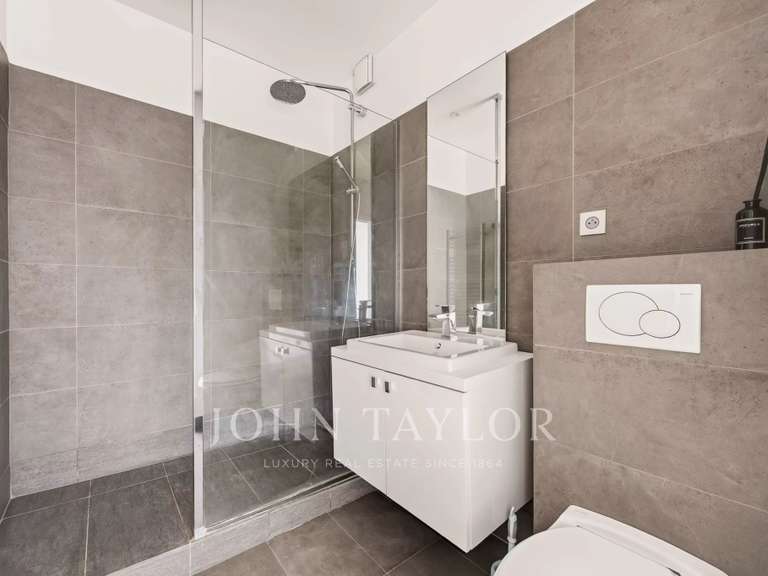Appartement Paris 16e - 3 chambres - 170m²