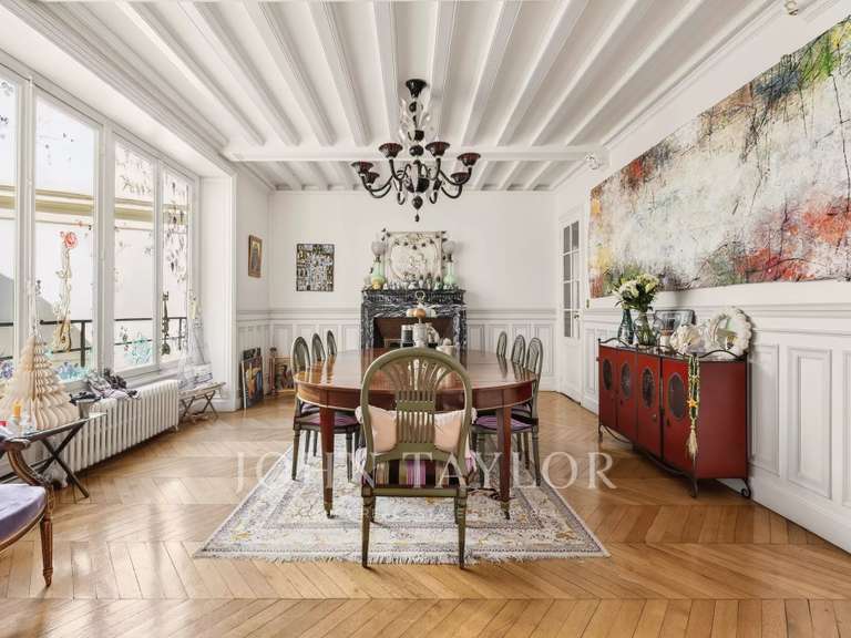 Appartement Paris 16e - 4 chambres - 213m²
