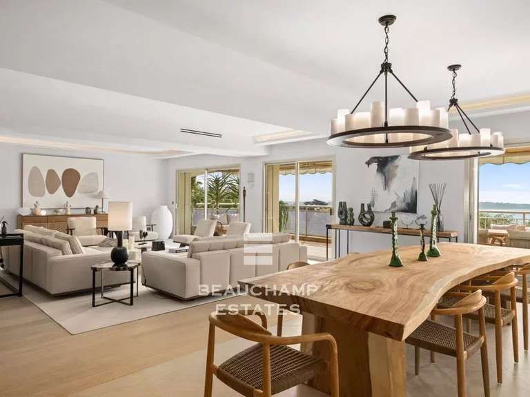 Apartment with Sea view Cannes - 4 bedrooms - 315m²