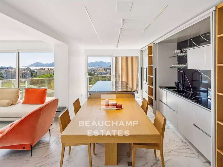 Appartement Cannes - 5 chambres - 175m²