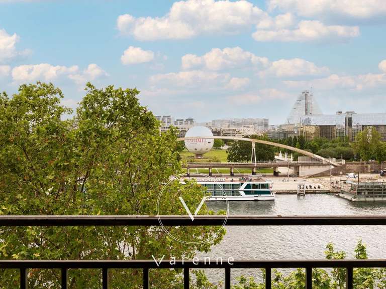 Appartement Paris 16e - 2 chambres - 119m²