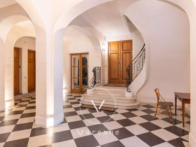 Appartement Paris 7e - 1 chambre - 92m²